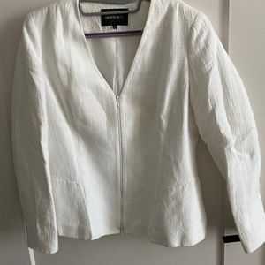 white summer jacket with lining, textured cotton, excellent condition, zipper cl